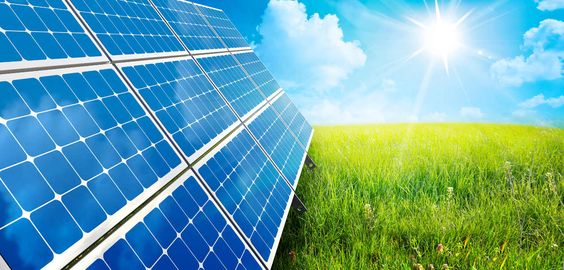 Panneaux solaires alliés écoligiques de la planète 